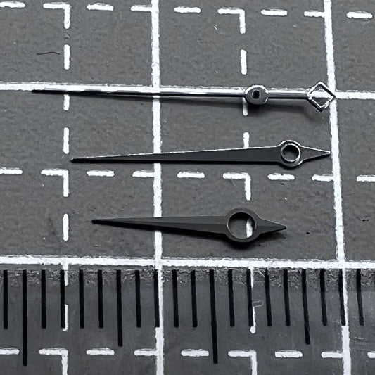 Black trim watch hands set 8x12.5mm for ETA2824 2836 PT5000 movements, precise and durable replacement.
