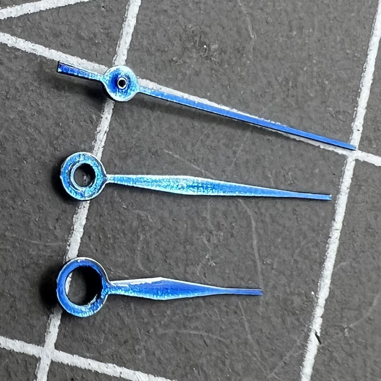 10mm blue diamond-shaped watch hands, Miyota 2035 compatible, precise design.