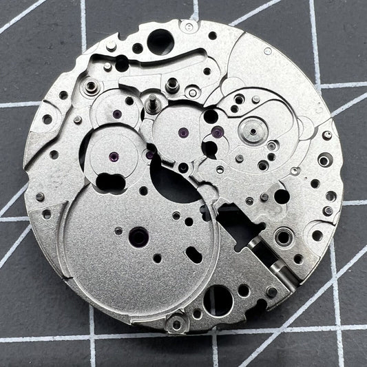 Main wheel bridge splint for Miyota 9015 watch movement, durable and precise repair part.