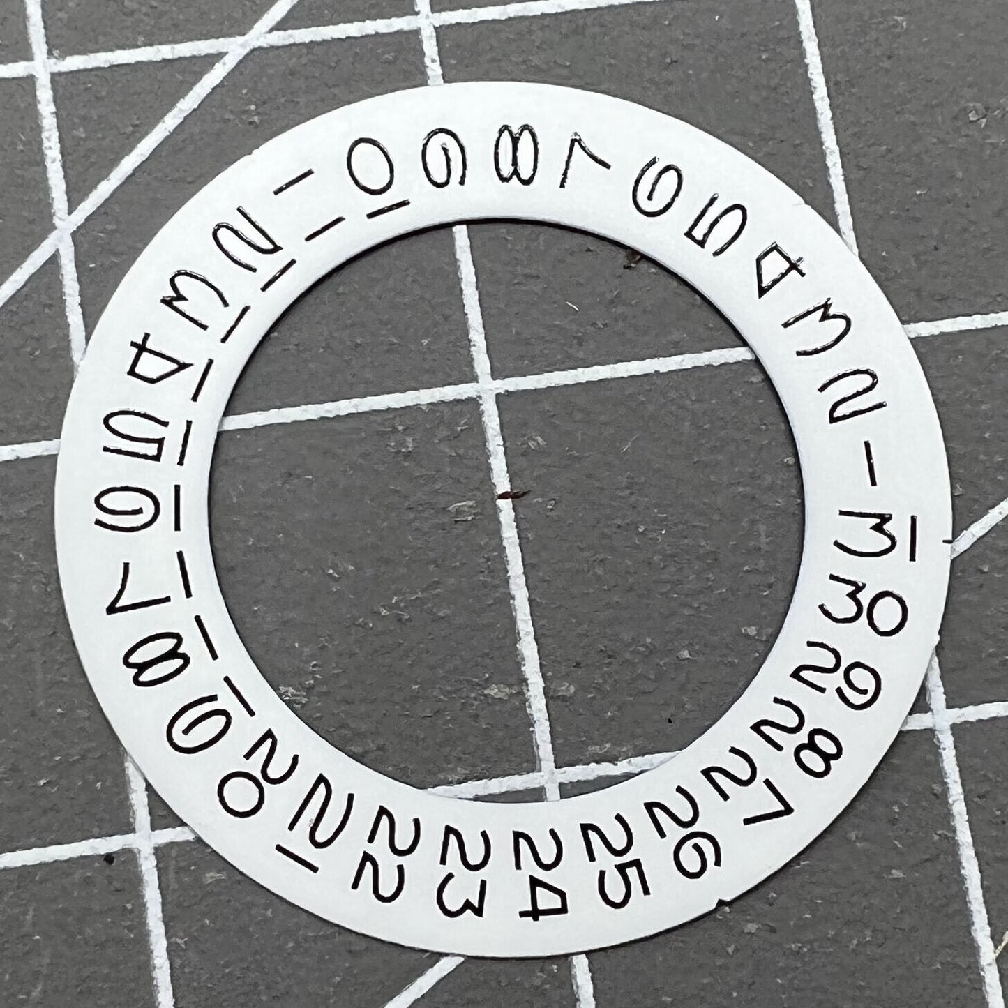 Date At 3 White Date Wheel Overlay for ETA2824 2836 Miyota 8215/8200 Movement