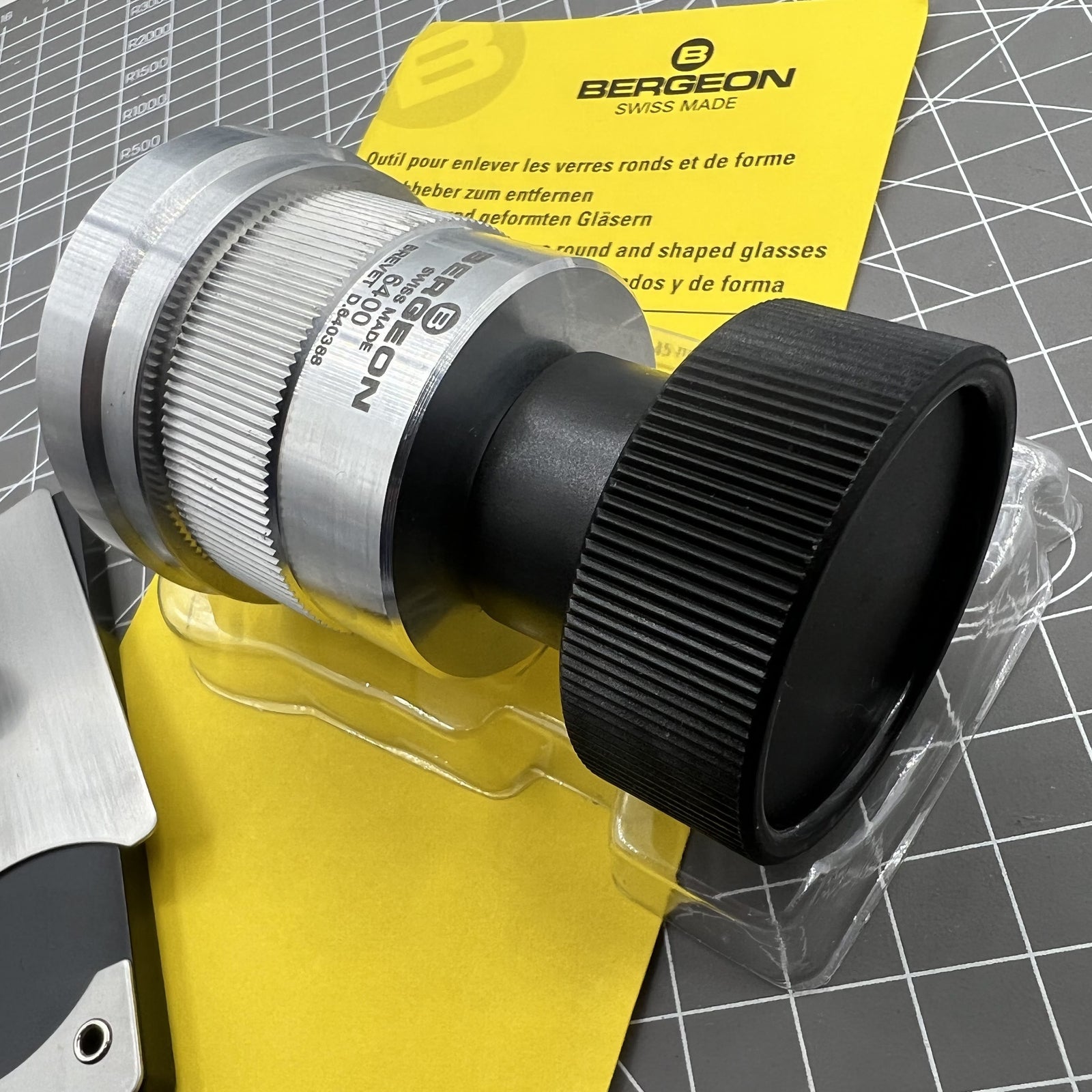 Swiss Bergeon 6400 crystal lift tool for precise watch crystal installation and removal, essential watch accessory.