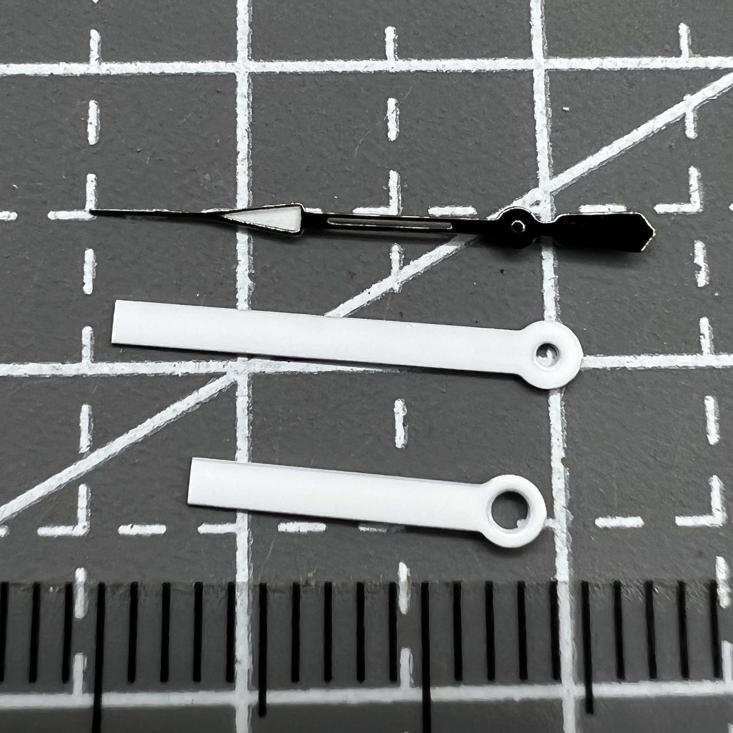 2 Sets/Pack 14mm Grey Trim White Paited Hands Set for Quartz Movement Ronda 515