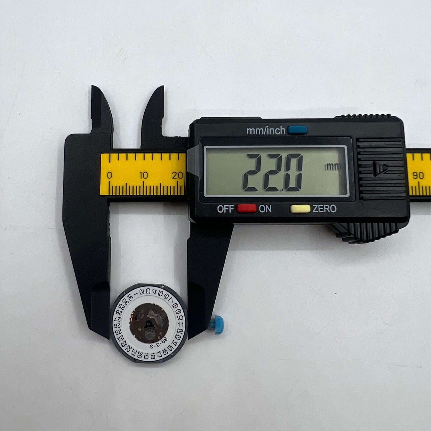 Wholesale Japan Miyota 6M12 Date At 3 Quartz Movement 3 Hands Japan Movement