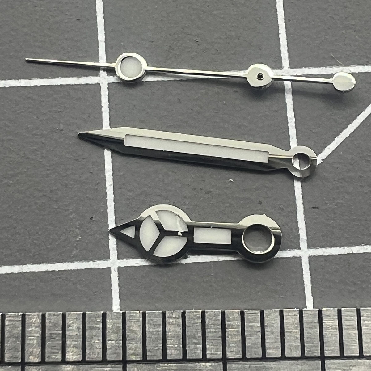 Green lume silver trim 12.5mm watch hands designed for Miyota NH35/NH36/NH38 movements.