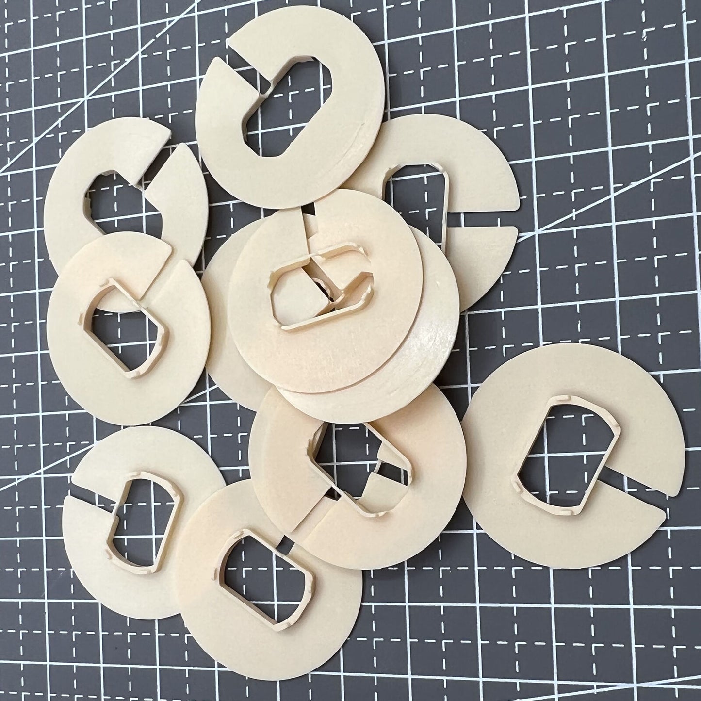 12 STÜCK 2 Liniengrößen Uhrwerkgehäuse Abstandshalter Gehäuseringhalter #T-676-GRÖSSE 3,75