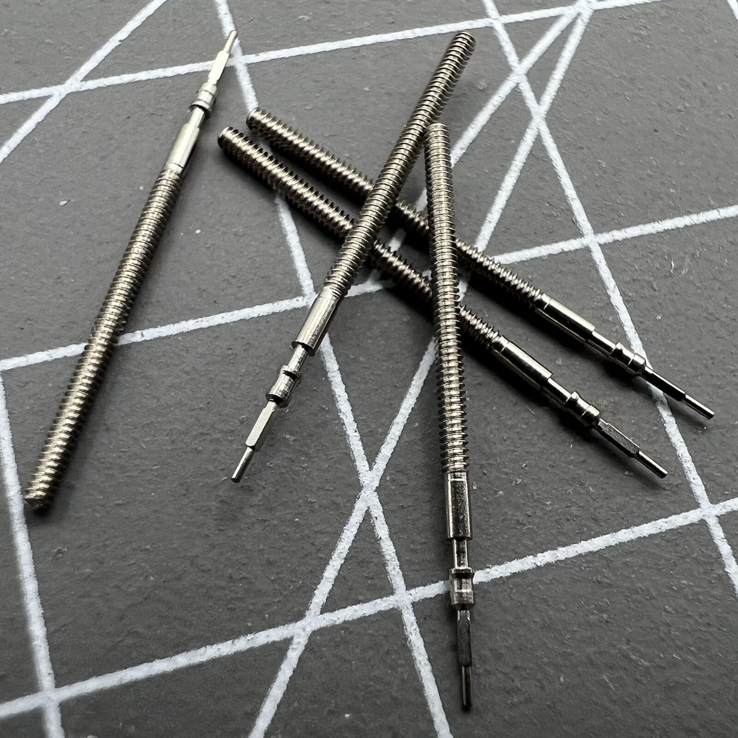 Aufzugswellen Uhrenwellen für Miyota 1L32/1L22/1L12/1M02 Uhrwerk