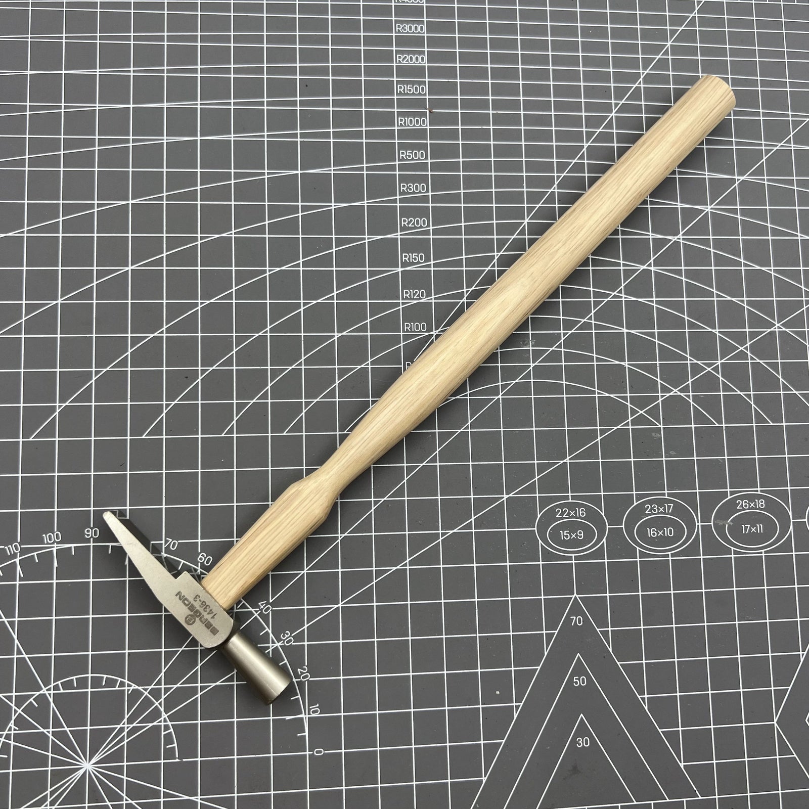 Bergeon 1438-3 Swiss Made hammer, 70mm length, 10.5mm head for precise watch repairs and accessories.