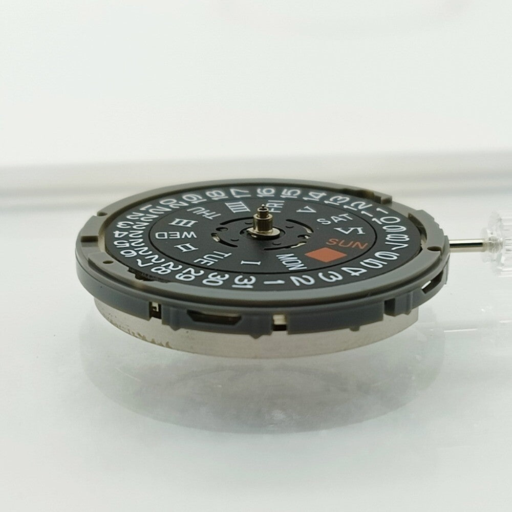 Black NH36 NH36A Roman Wheel Crown At 3.0/3.8 Automatic Mechanical Movement