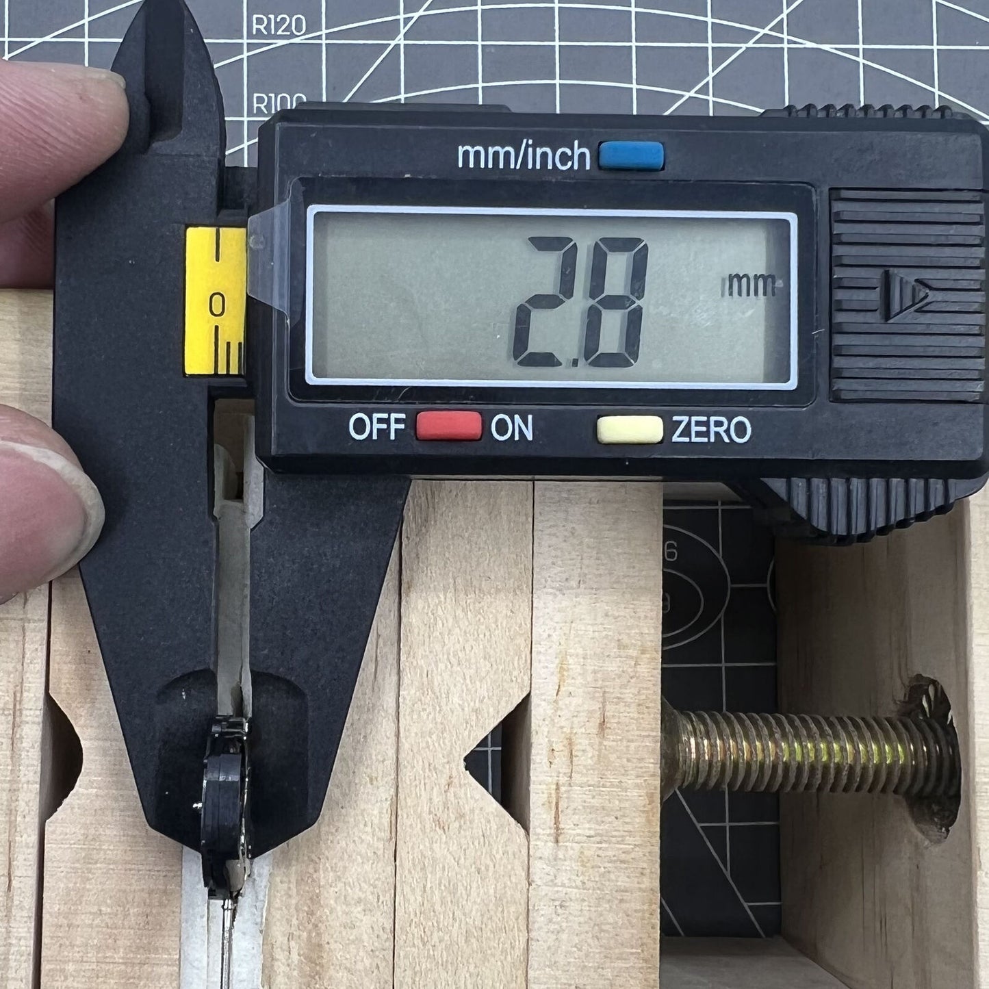 Mouvement à quartz Hattori VX07 VX07E à 2 aiguilles avec petite seconde