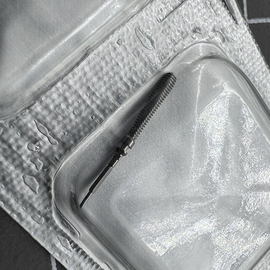 Generic watch stem for NH05 NH06 movement, compatible with various watches, ideal for precise time adjustment.