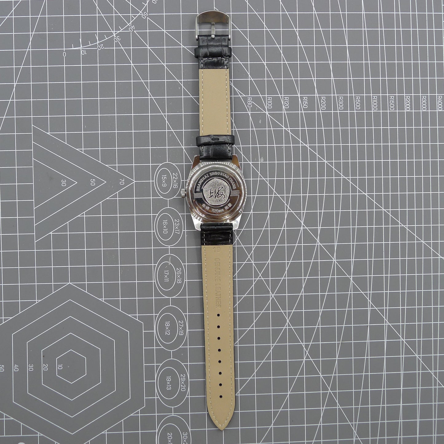 Shanghai Factory 37mm 7120 men's manual mechanical watch featuring shock-resistant design for lasting durability.