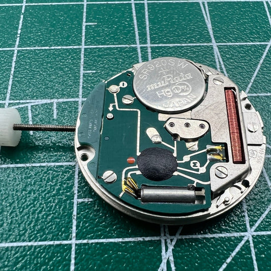 ETA 955.414 Swiss Quartz Movement watch with silver finish and single calendar date at 3 o?clock by Wholesale.