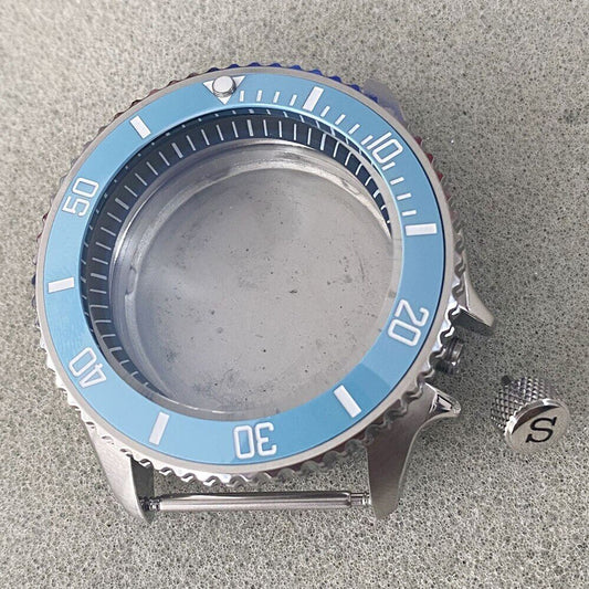 Stainless steel 41.5mm watch case compatible with Japan NH35/NH36/4R movement, durable design.