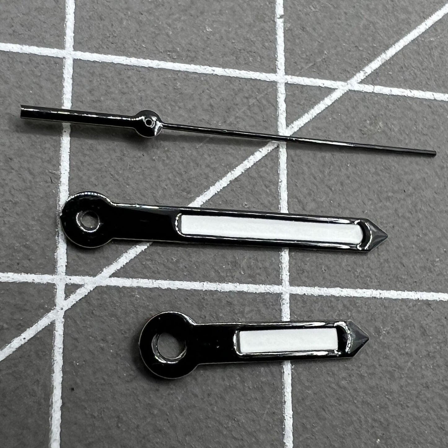 Aiguilles de montre noires pour mouvement à quartz Hattori Epson TMI VJ42 P1-H2-3