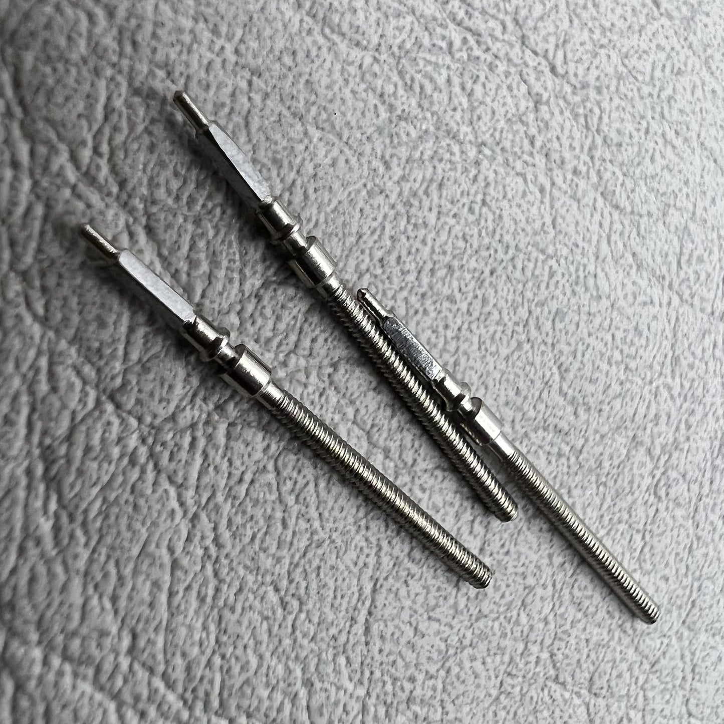 2 PIECES Replacement Watch Winding Stems Fit for Citizen 0950 0951 Movement