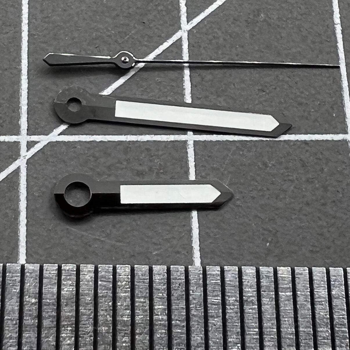 13mm polished black trim watch hands with white paint and green lume for NH35 NH36 movements.