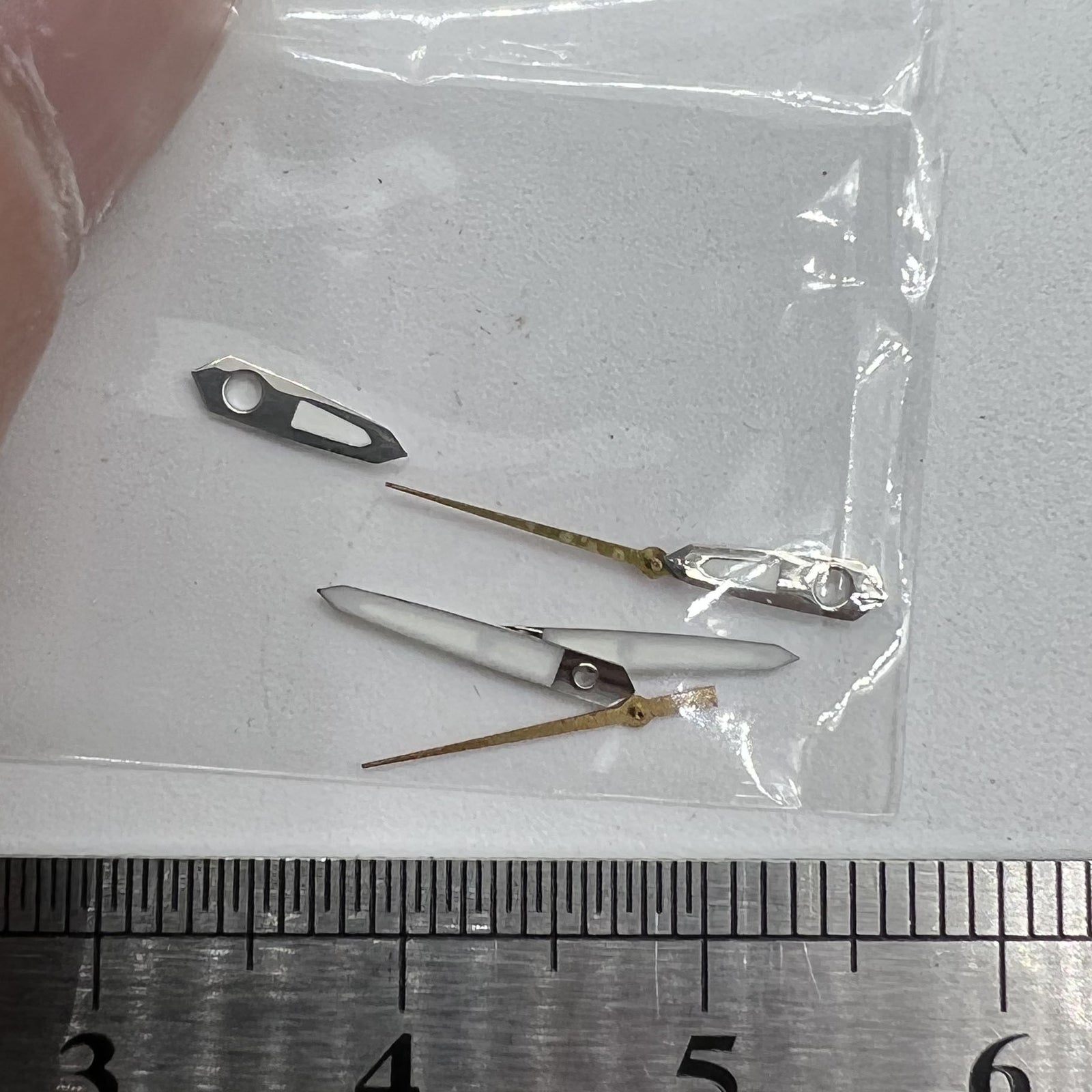 Luminous watch hands set for Miyota 2115 movement, precise fit, sizes 12mm/11mm/8mm.