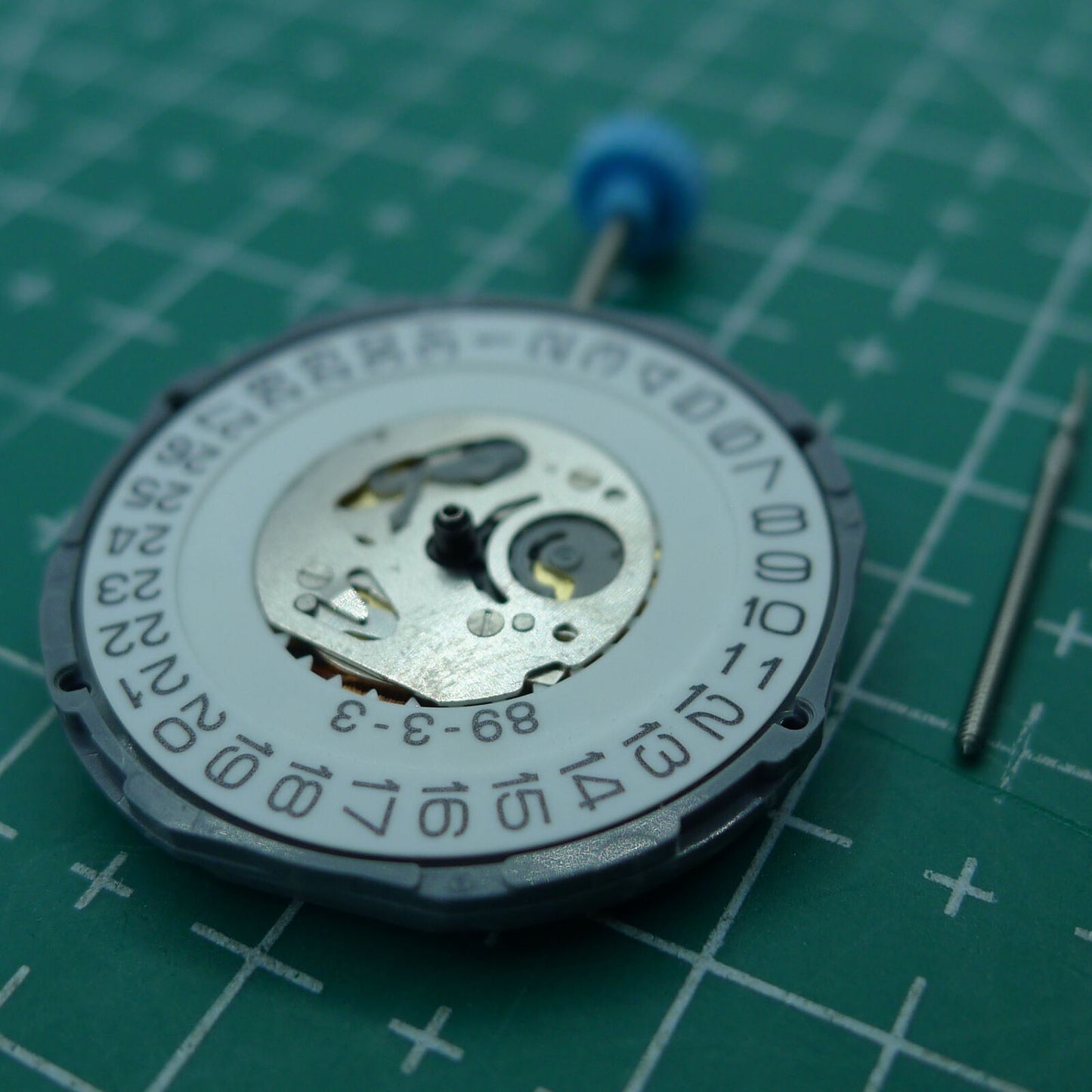 Wholesale Japan Miyota 6M12 Date At 3 Quartz Movement 3 Hands Japan Movement