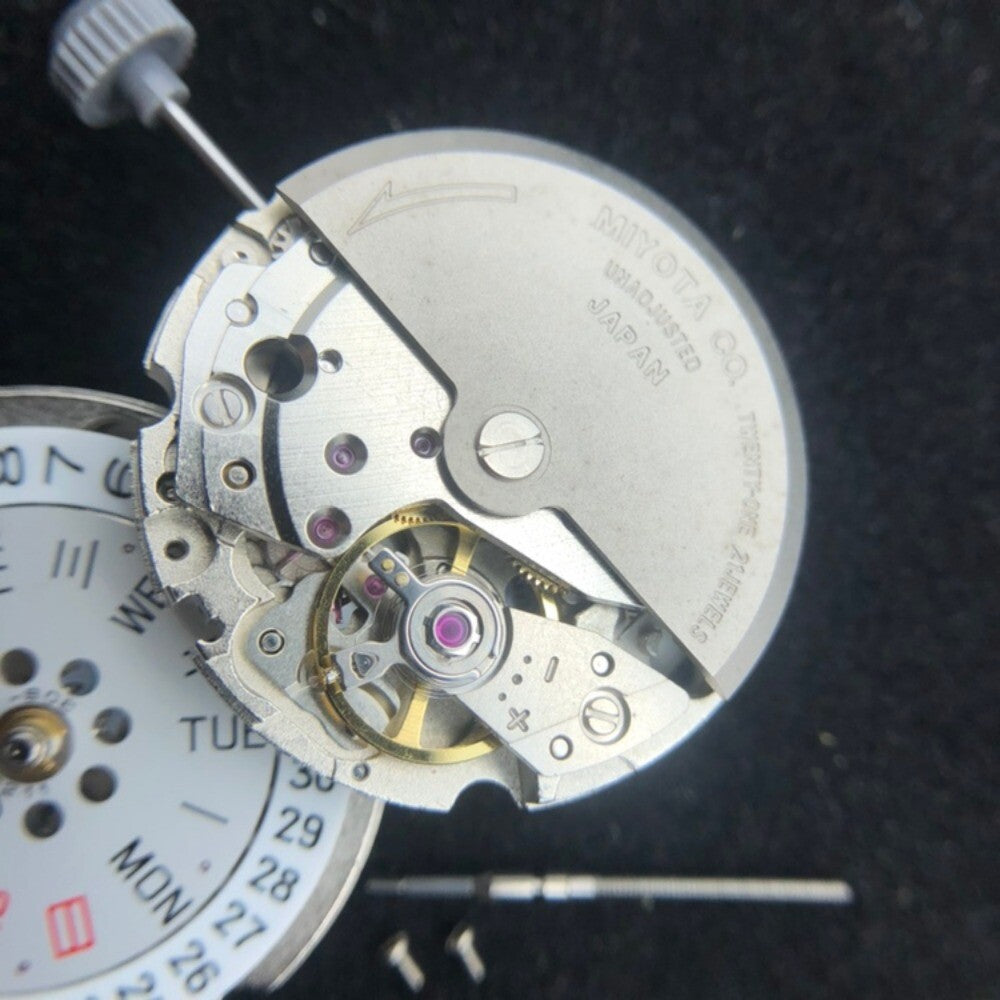 Echte, in Japan hergestellte silberne Citizen Herrenuhr 8200 mit automatischem mechanischem Uhrwerk