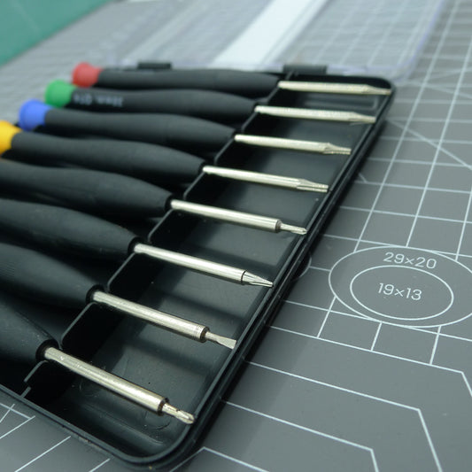 1. 8-piece screwdriver set for electronic watches and jewelry repair