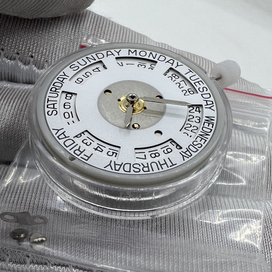 Luxury 2834-2 mechanical watch movement with double calendar, date at 3, day at 12, precision engineered