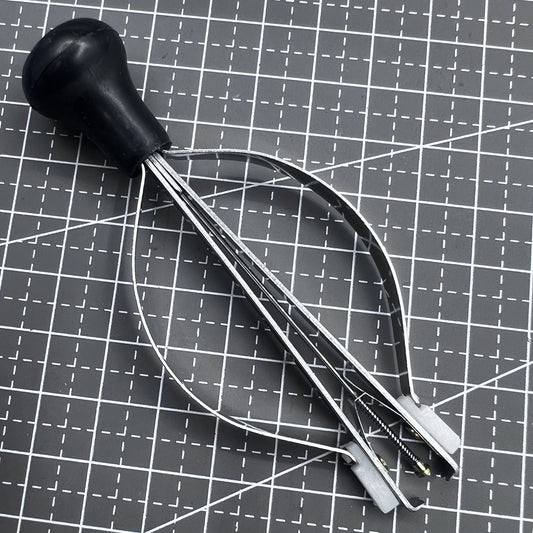 Hand remover tool for wristwatch repair, model BG 30636-1 by BG, precise hand replacement accessory.