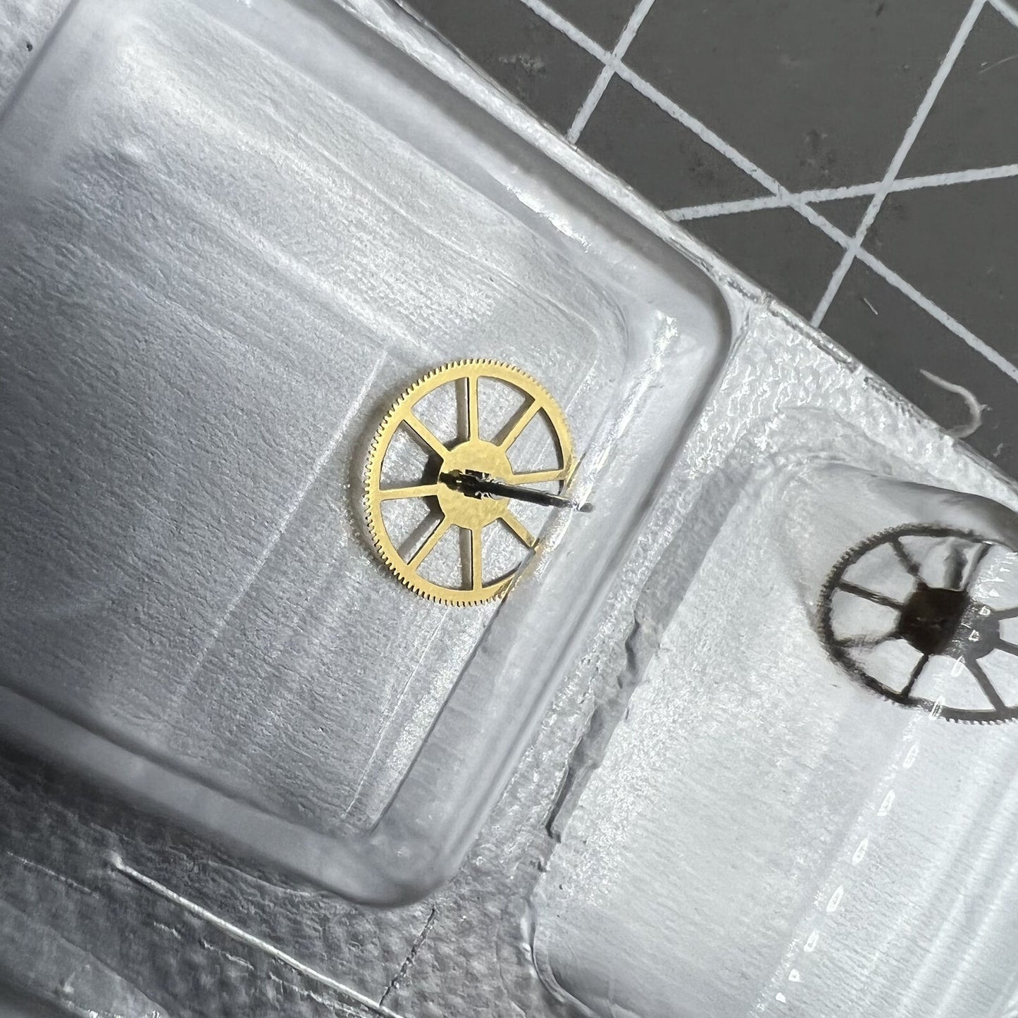 Seconde roue pour pièces de montres à mouvement 2836 fabriquées en Chine