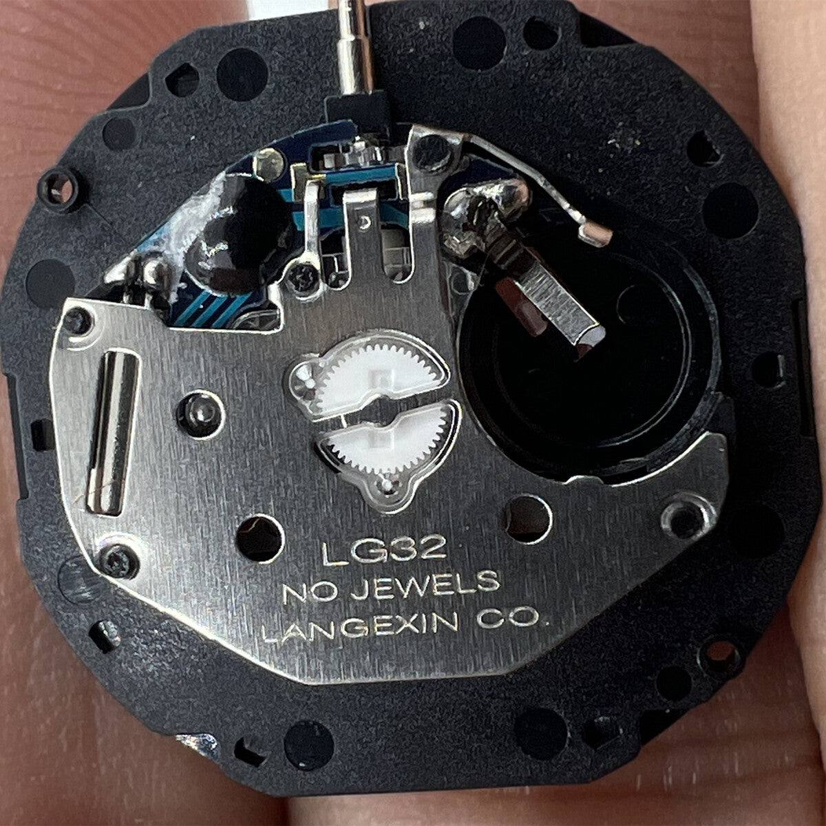 Watchmakers Watch Part LG32 Quartz Movement Watches Repair Parts Date at 3