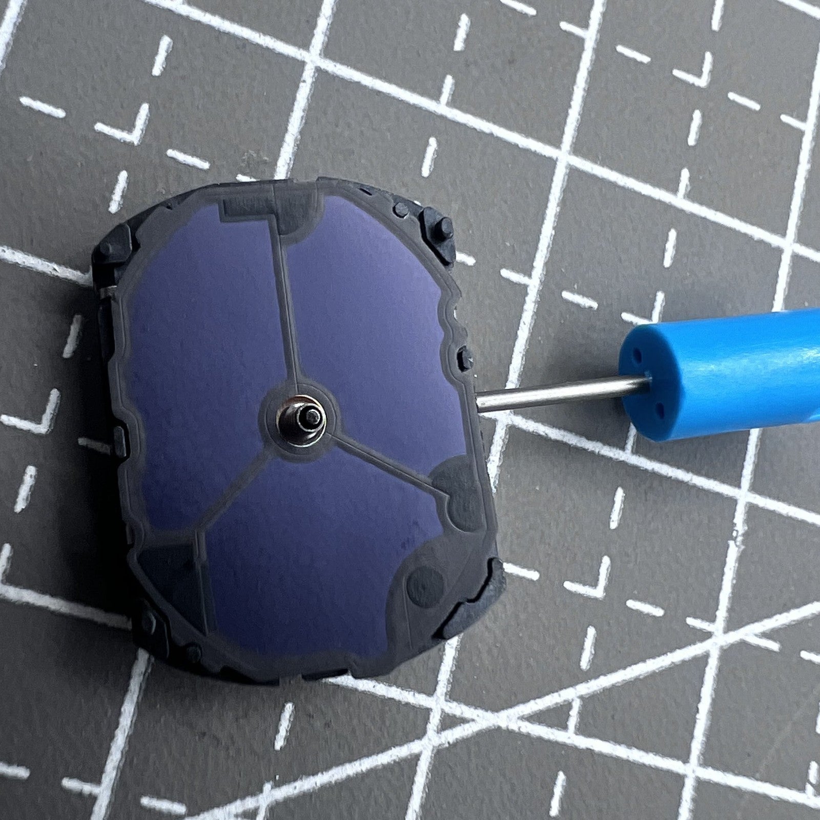 Seiko V116A quartz watch movement, original Japan, ensuring precise timekeeping for watch accessories.