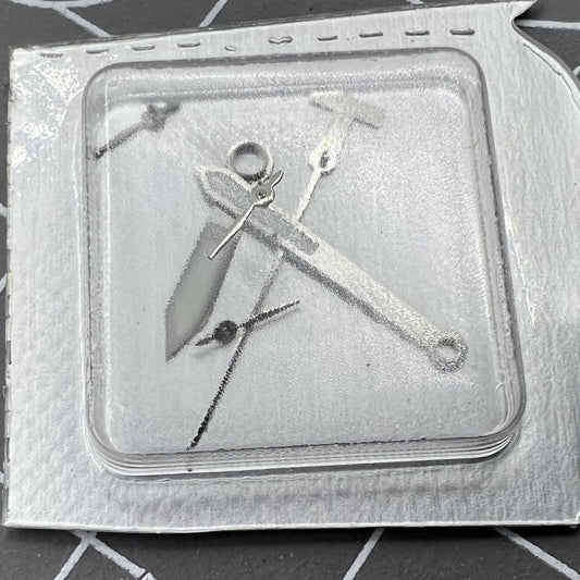 Silver-trimmed green lume watch hands set for ETA G10.211 G10.212; precise fit and luminous visibility.