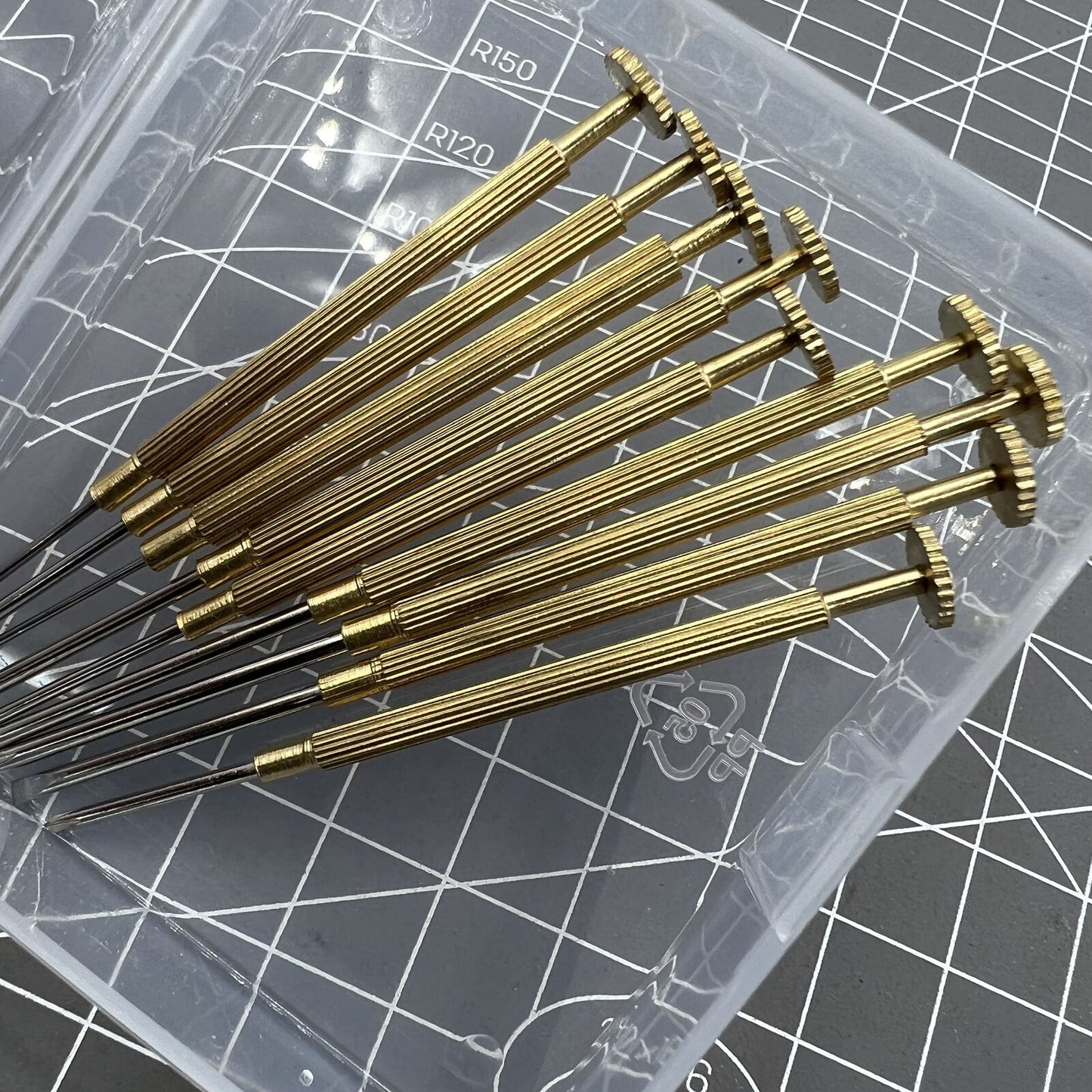 9 PIECES 0.8-1.8mm Steel Watch Repair Screwdriver Set Watch Tool