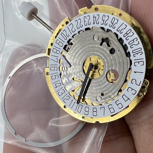 Watchmakers ISA 8176-2050 quartz movement with small second and date at 6 o'clock for replacements