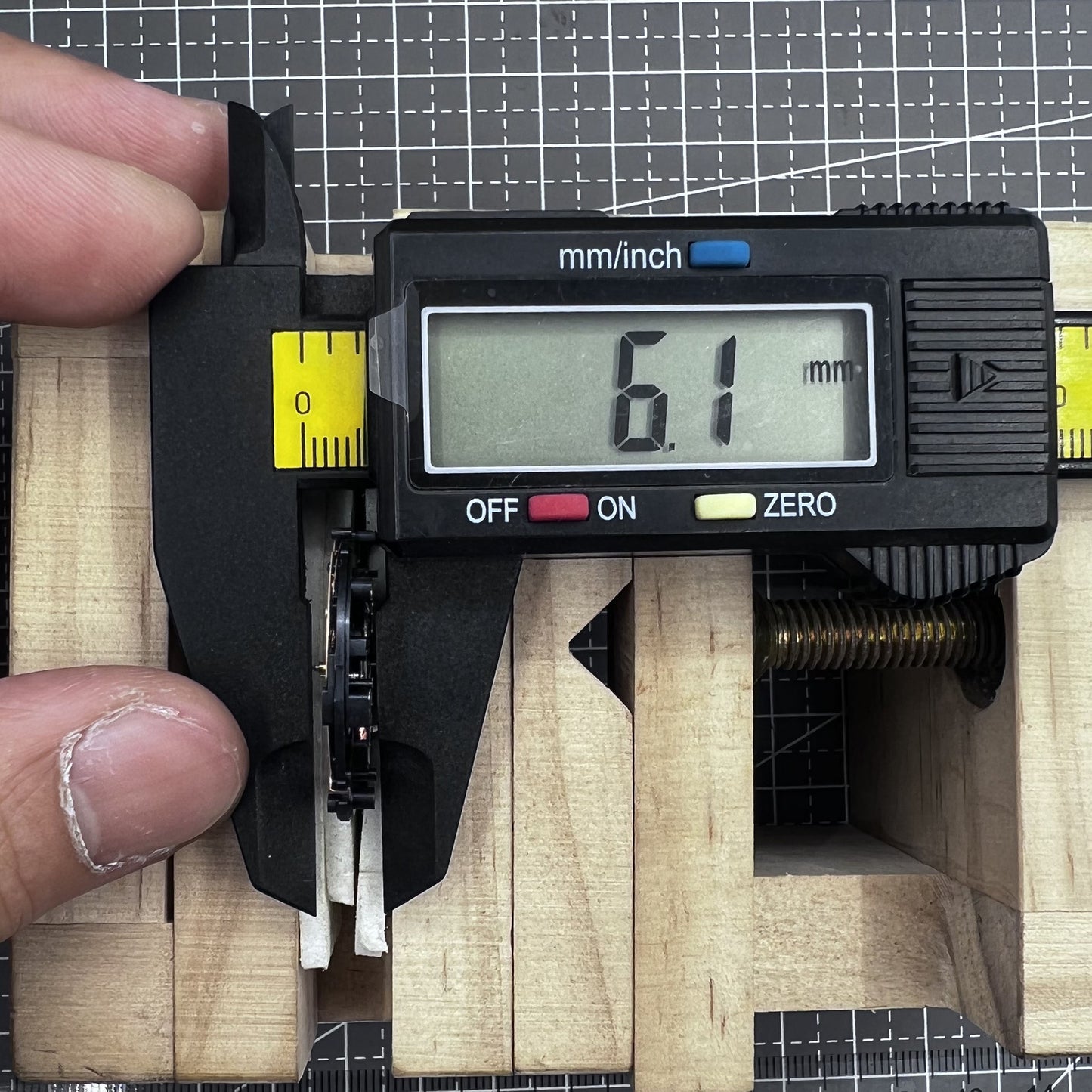 Japan Epson Hattori VX7J VX7JE Uhrwerk Quarz mit Uhrenwelle