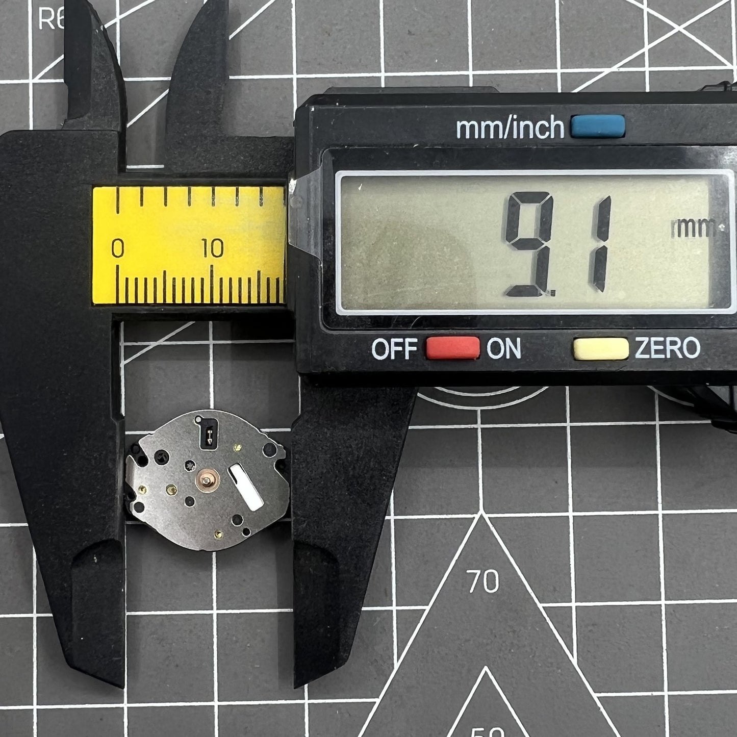 Hattori Epson TMI Y120 HCP0 Watch Quartz Movement