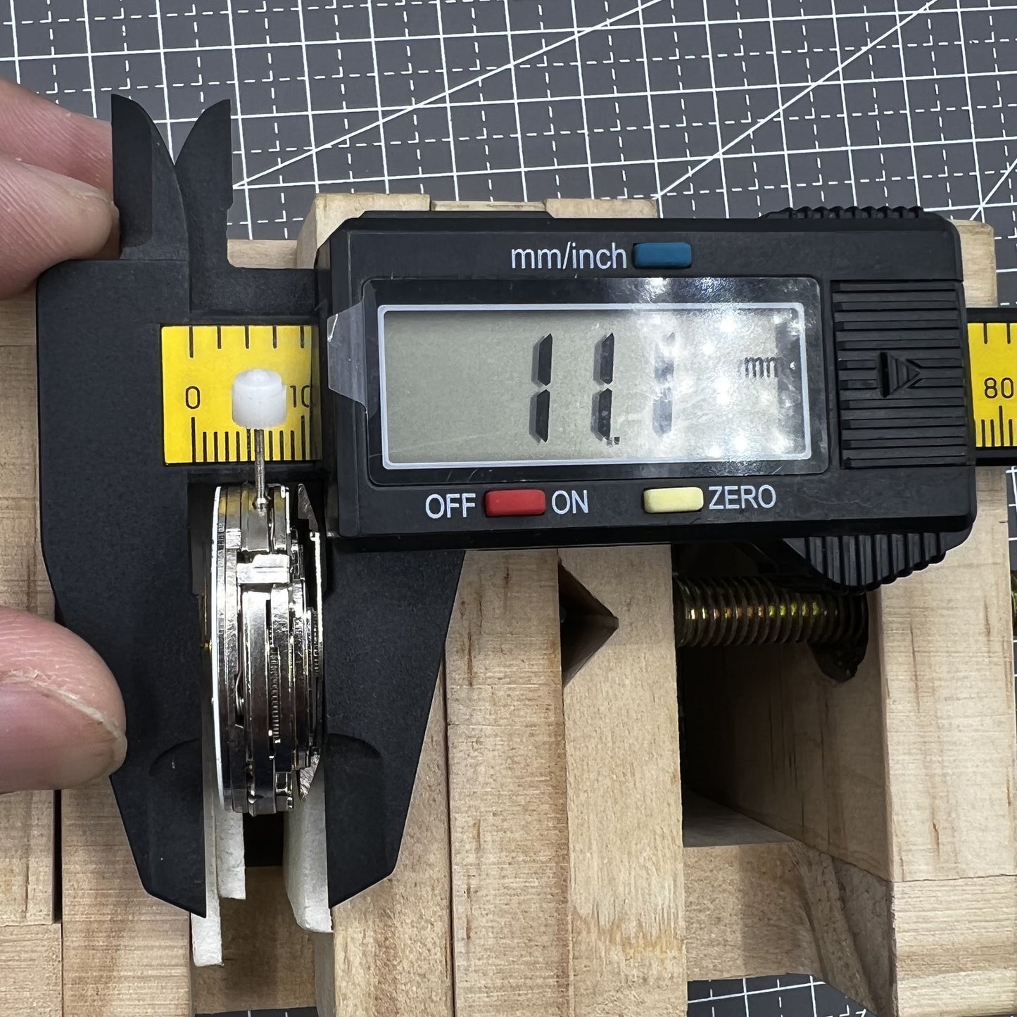7750 Automatic Chronograph Movement ETA 7750 Configuration Single Calendar