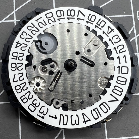 Hattori Epson VR42A solar-powered watch movement for precise quartz timekeeping in accessories.