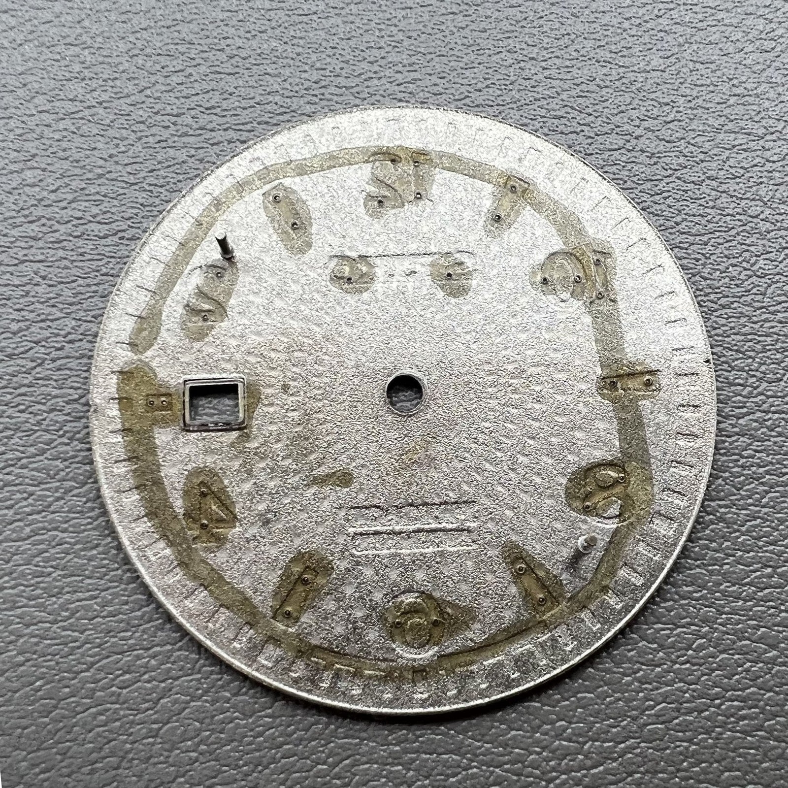 Red 35mm Silver Gradual Nail Datejust dial, compatible with NH35 NH36 watch movements