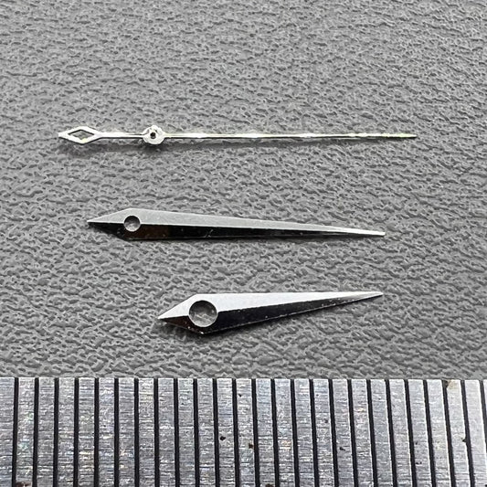 Set of 15mm silver rhombus watch hands, tailored for NH35/36, NH38, NH72, and NH70 movements.