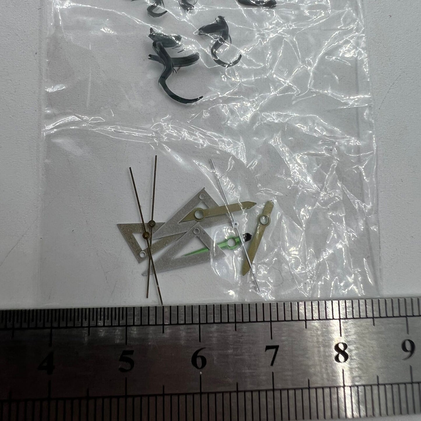 Triangular ruler-style watch hands with irregular design for Miyota 2035, modern accessory.