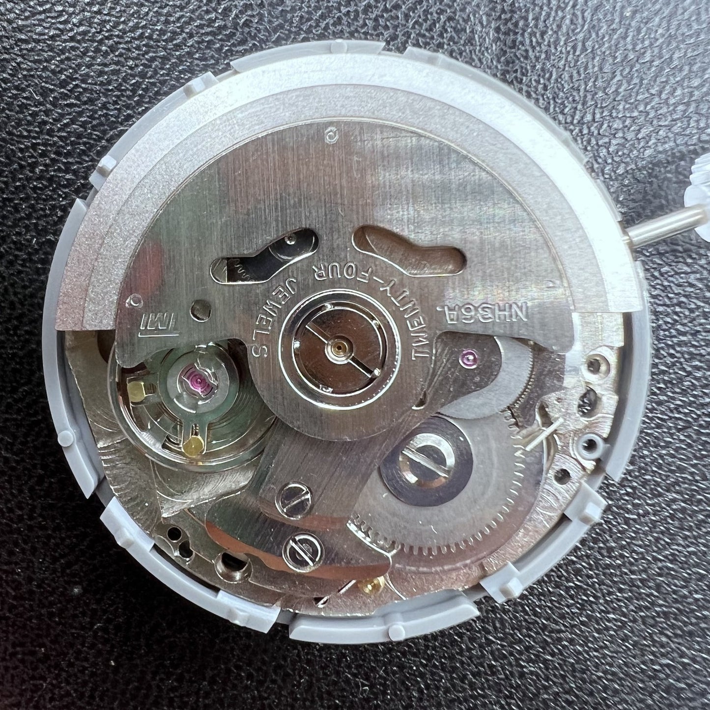 Mouvement mécanique automatique japonais Seiko NH36, cadran avec date arabe, couronne à 3,8