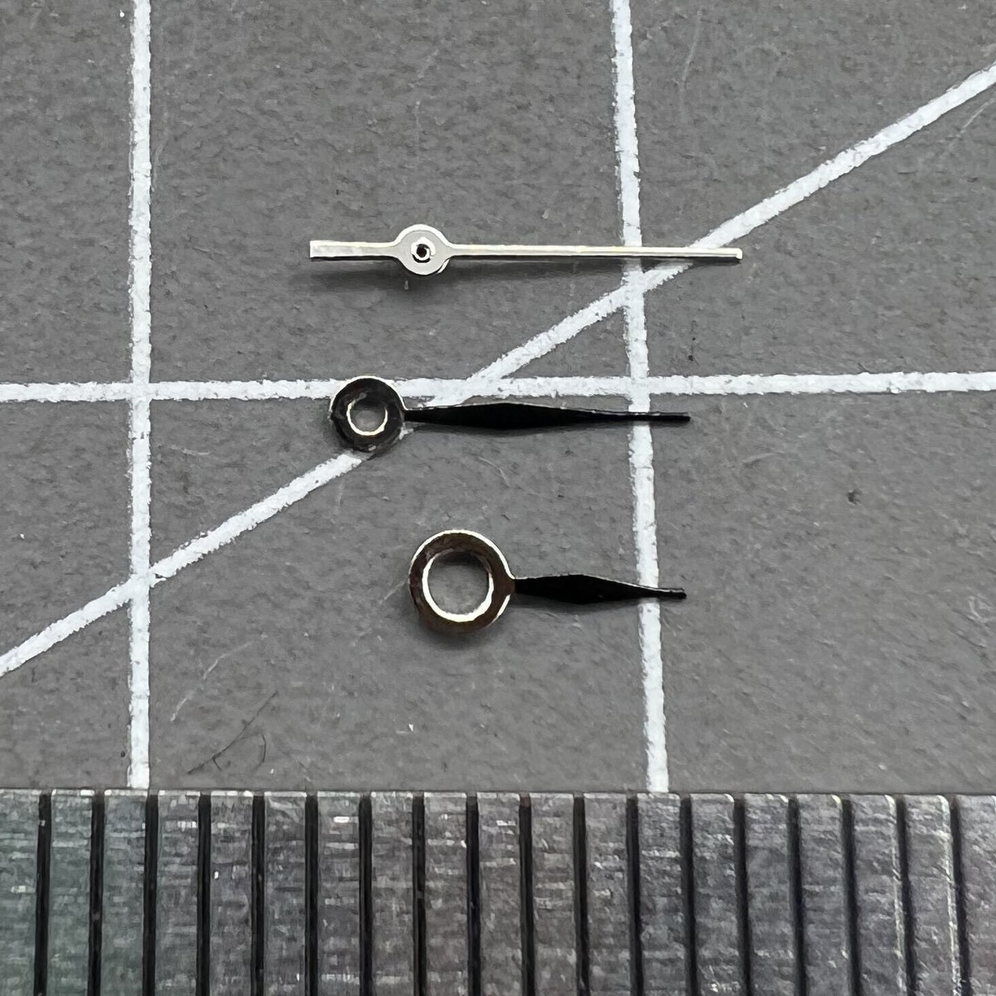 Polished black tip 6.5mm watch hands for Miyota 1L12 quartz movement without lume.