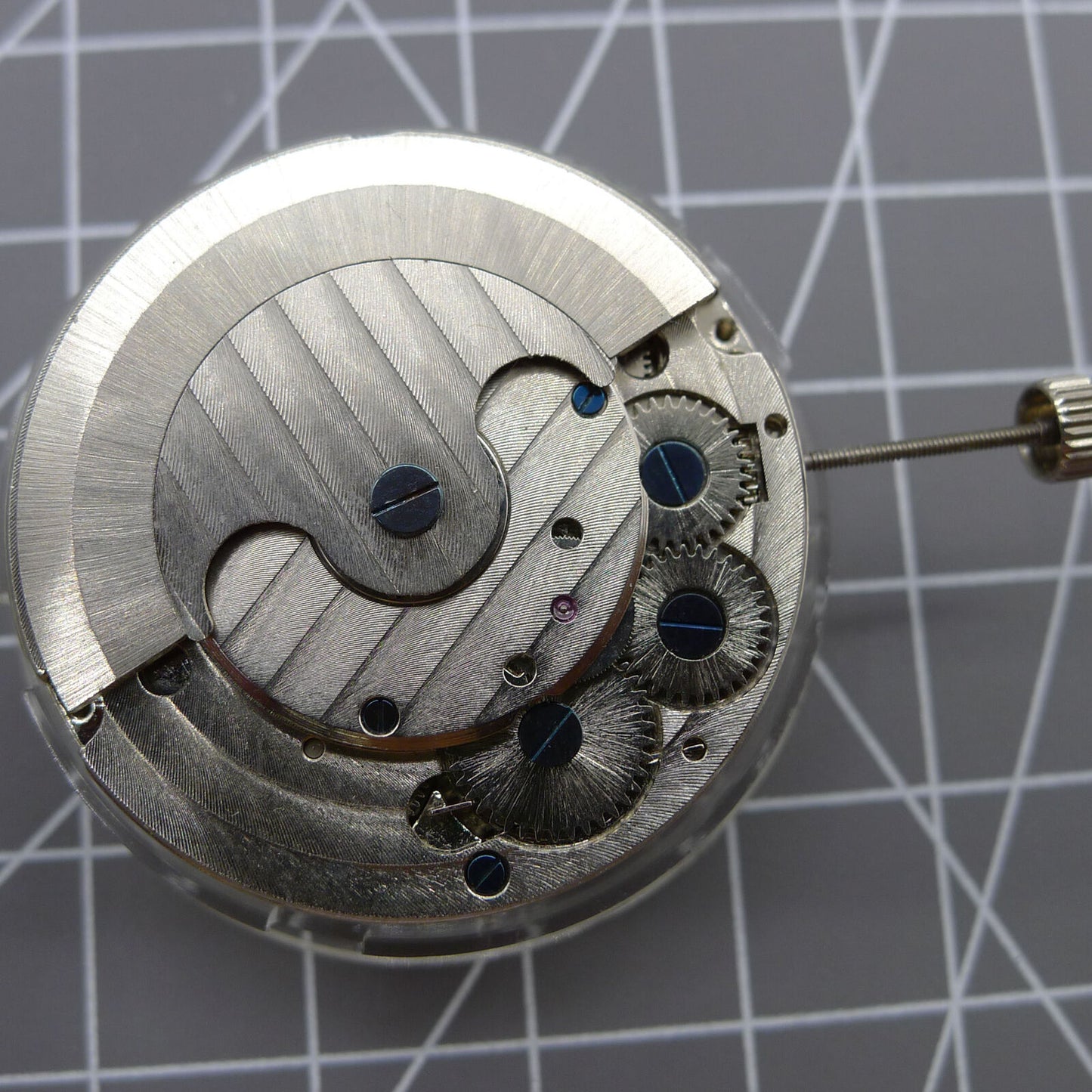 Multifunktionales automatisches mechanisches Uhrwerk mit kinetischer Energie und Tourbillon