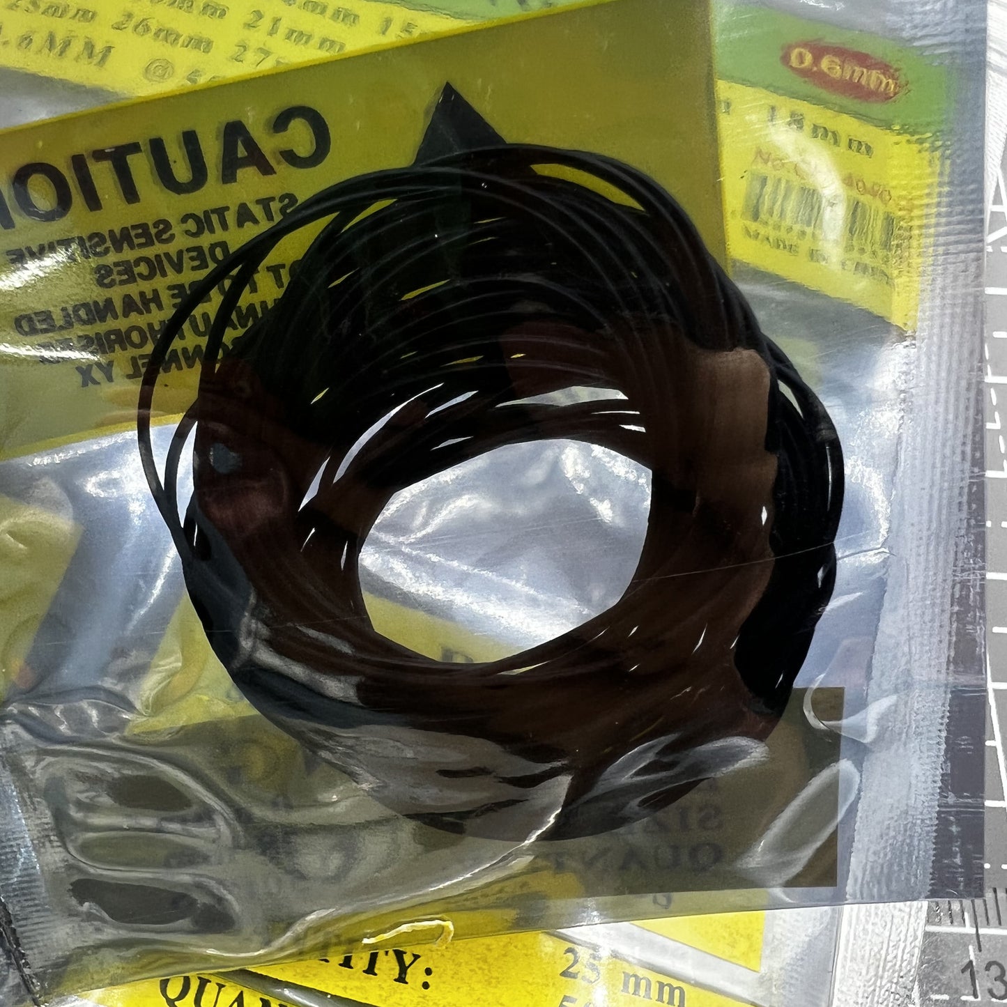 0.6mm(950pcs) Thickness Waterproof Rubber O-Ring Seal Gasket For Watch Back Case
