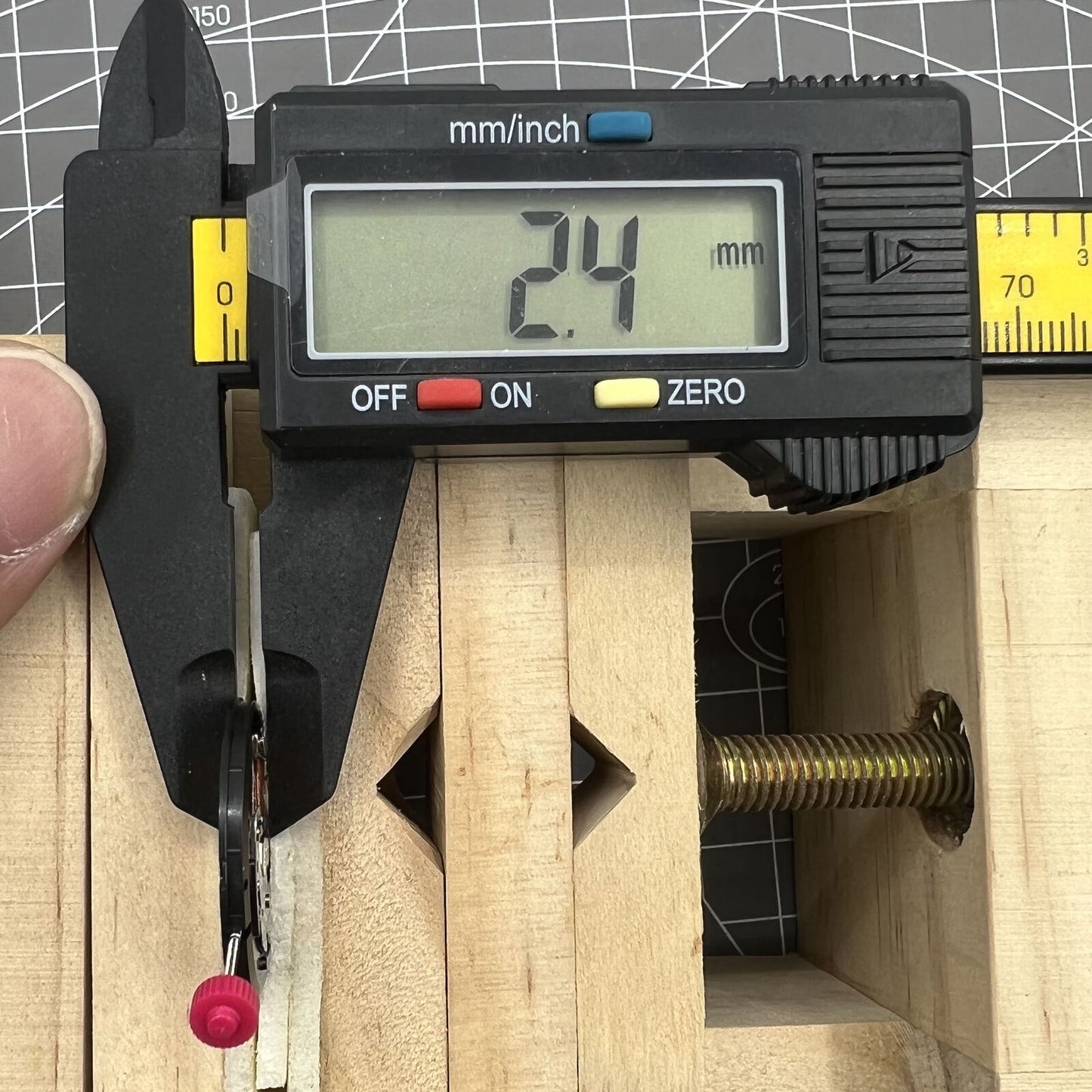Swiss Ronda 714 Quartz Watch Movement Date At 3 2 Hands Replacement