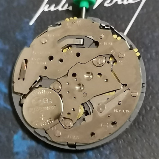 Workable Pre-used Miyota OS70 quartz watch movement, no calendar, multifunctional design for repairs.