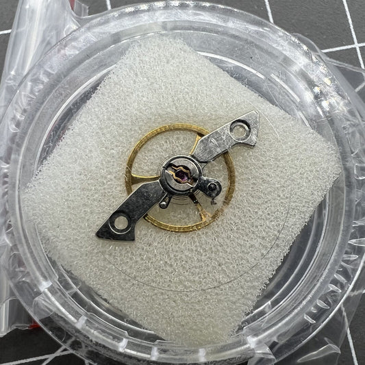 Balance wheel set for Seagull ST25 watch movement, compatible with models 2502, 2503, 2504, 2505.