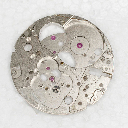 Swiss Main Wheel Bridge Splint for ETA C07.111 movement, durable watch accessory by Swiss Main.