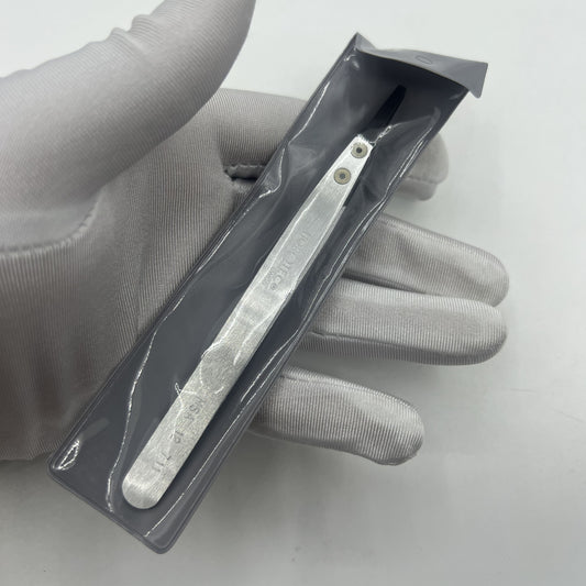 Horotec Swiss Made MSA12.711 carbon fibre tweezers with broad flat hard tip for precise watch accessory handling