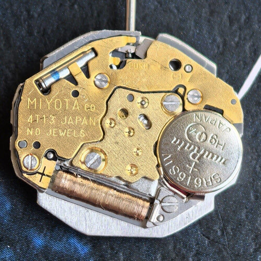 New Japan Miyota 4T13 quartz watch movement with 3 hands and calendar date at 3 o'clock.