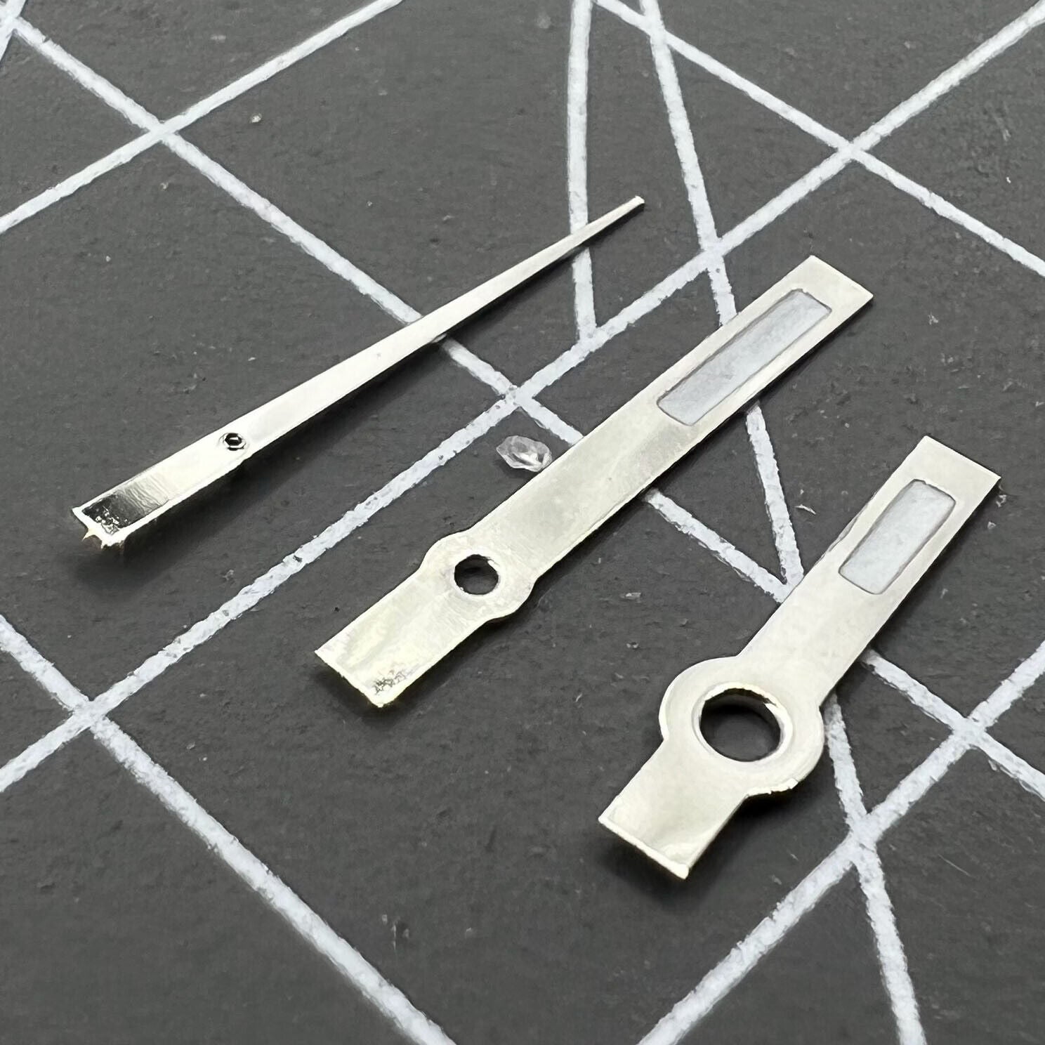 Green lume square tip watch hands, 10.5mm, for Hattori Epson PC32 quartz movement precision.